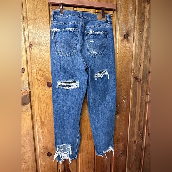 American Eagle Outfitters trendy ripped jeans - Picture 3 of 3